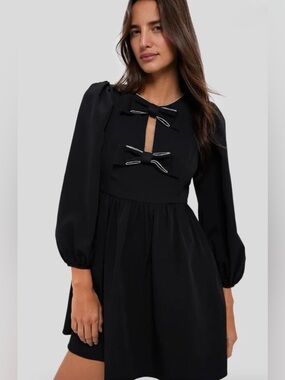 Tuckernuck x Hyacinth House NWOT Blair Embellished Bow Mini Dress S Black